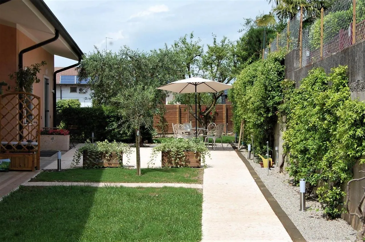 Green Corner Ulivo Cavalcaselle Italy